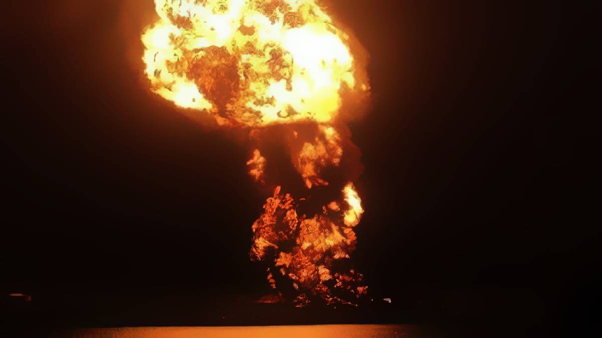 gigantic explosion in second fuel tank in matanzas cuba
